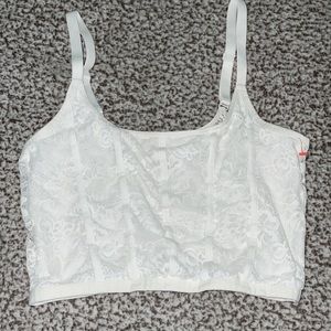 WHITE LACE BRALETTE